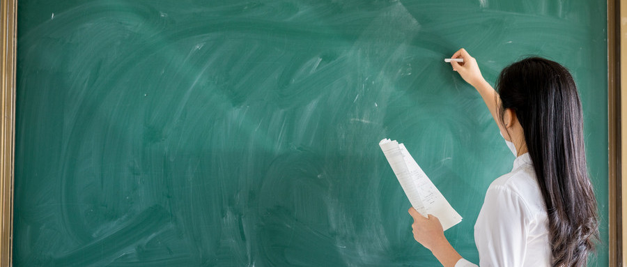 干窯鎮(zhèn)計算機技能提升與軟件研發(fā)學(xué)習(xí)指南